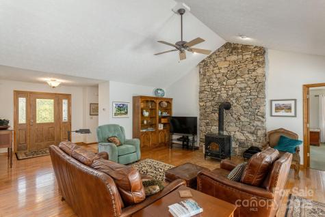 34 Garren Mountain Lane Fairview NC 28730