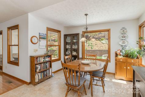 34 Garren Mountain Lane Fairview NC 28730