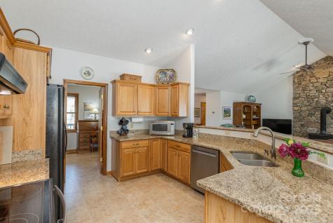 34 Garren Mountain Lane Fairview NC 28730