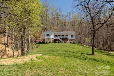 34 Garren Mountain Lane Fairview NC 28730