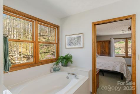 34 Garren Mountain Lane Fairview NC 28730