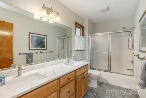 34 Garren Mountain Lane Fairview NC 28730