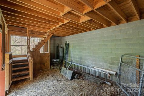 34 Garren Mountain Lane Fairview NC 28730