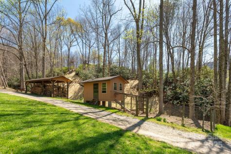 34 Garren Mountain Lane Fairview NC 28730