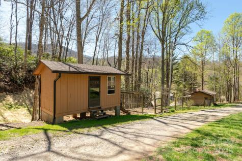 34 Garren Mountain Lane Fairview NC 28730