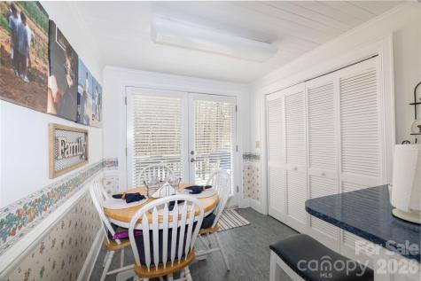 692 Capelsie Road Candor NC 27229