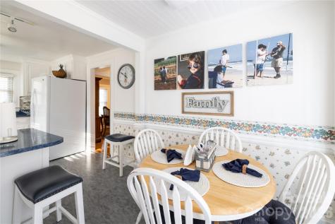 692 Capelsie Road Candor NC 27229