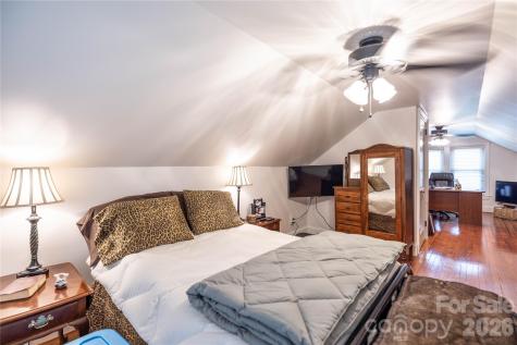 692 Capelsie Road Candor NC 27229