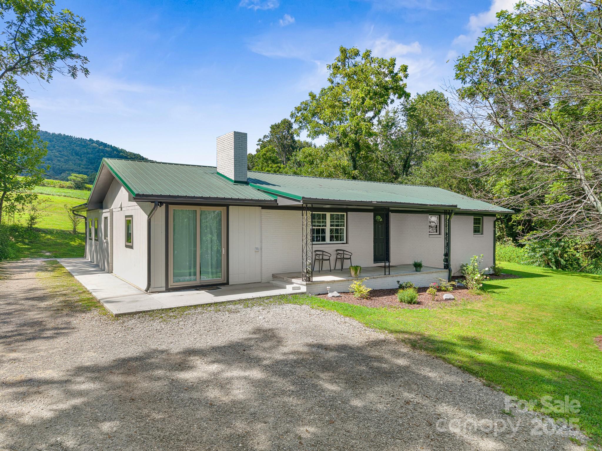 7490 Boylston Highway Mills River NC 28759