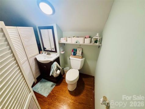 3391 Asbury Road Mount Airy NC 27030