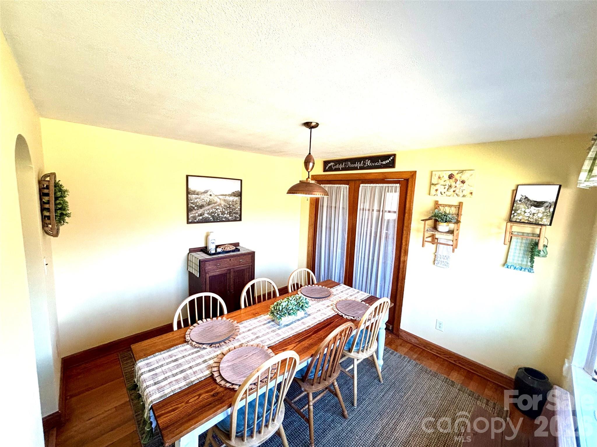 3391 Asbury Road Mount Airy NC 27030