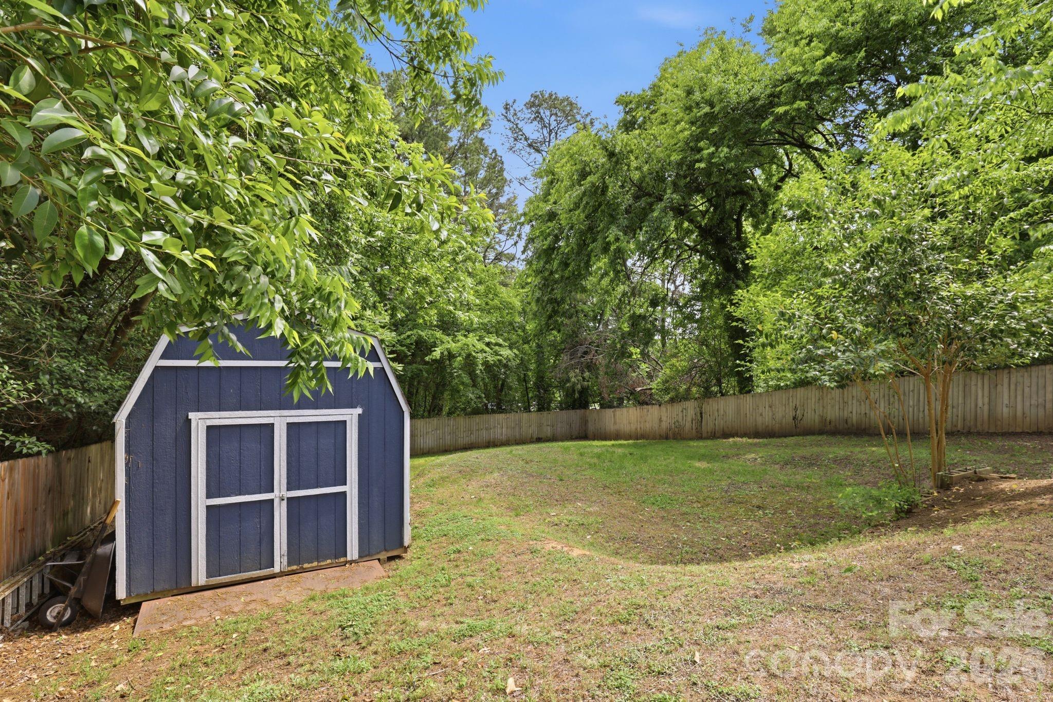 92 NW Meadow Avenue NE Concord NC 28025