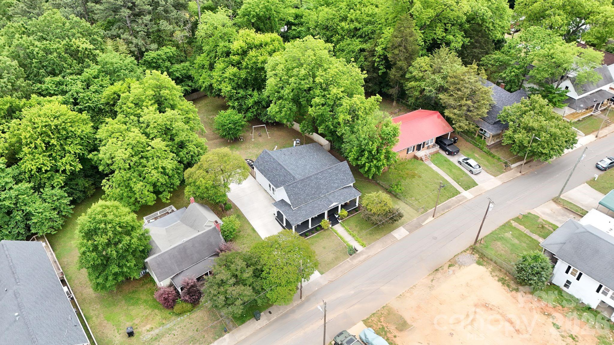 92 NW Meadow Avenue NE Concord NC 28025