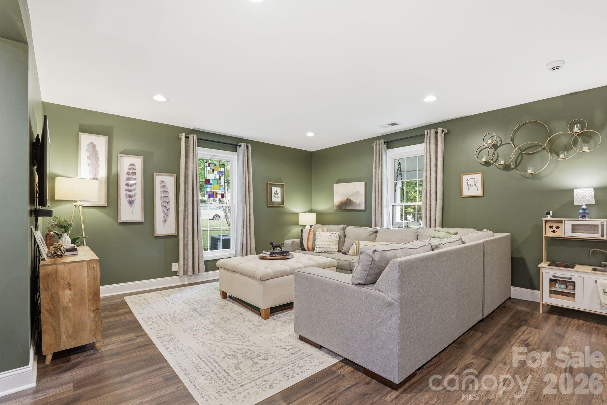 92 NW Meadow Avenue NE Concord NC 28025