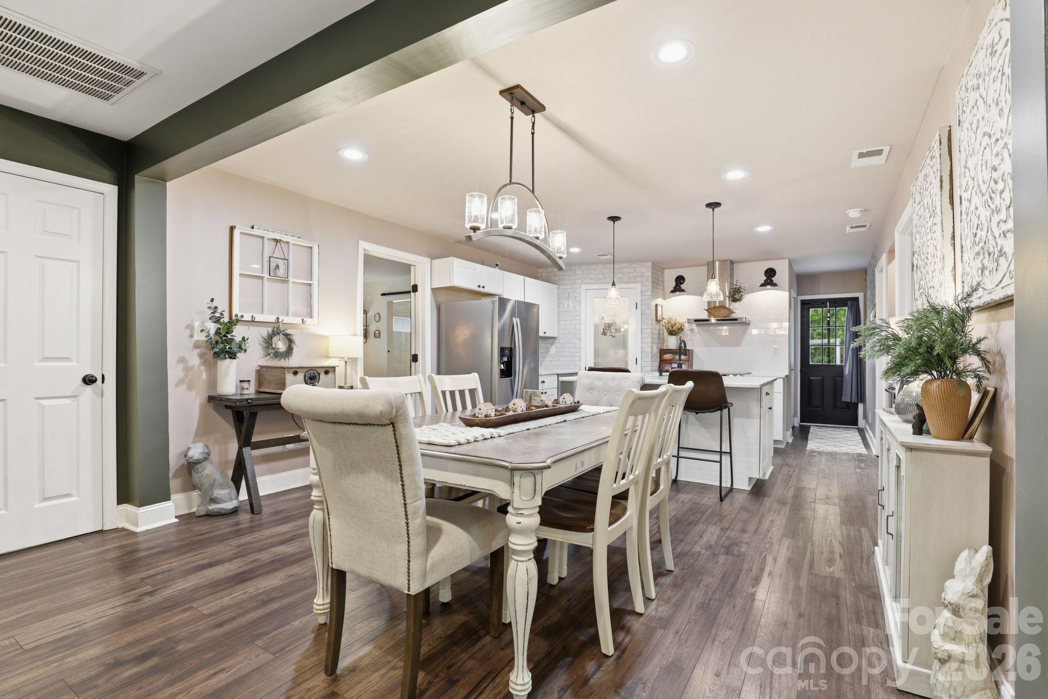 92 NW Meadow Avenue NE Concord NC 28025