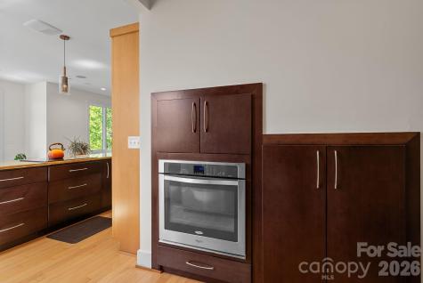 404 Amanda Drive Mars Hill NC 28754