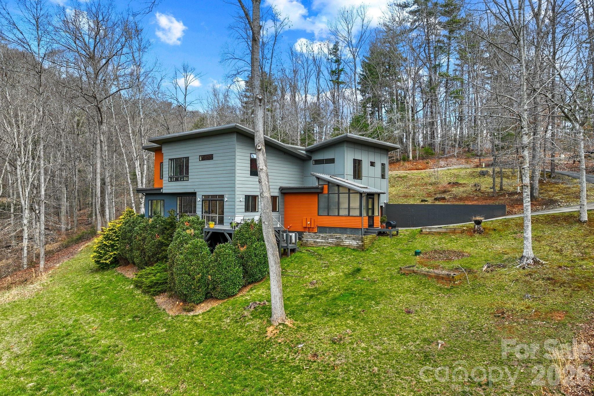 404 Amanda Drive Mars Hill NC 28754