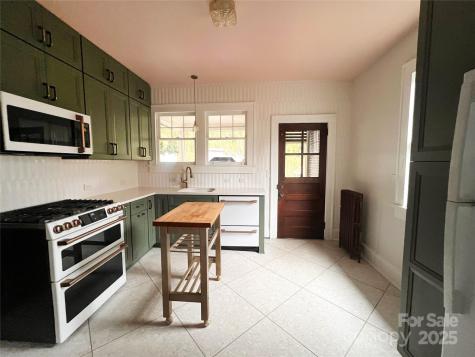 74 Linden Avenue Asheville NC 28801