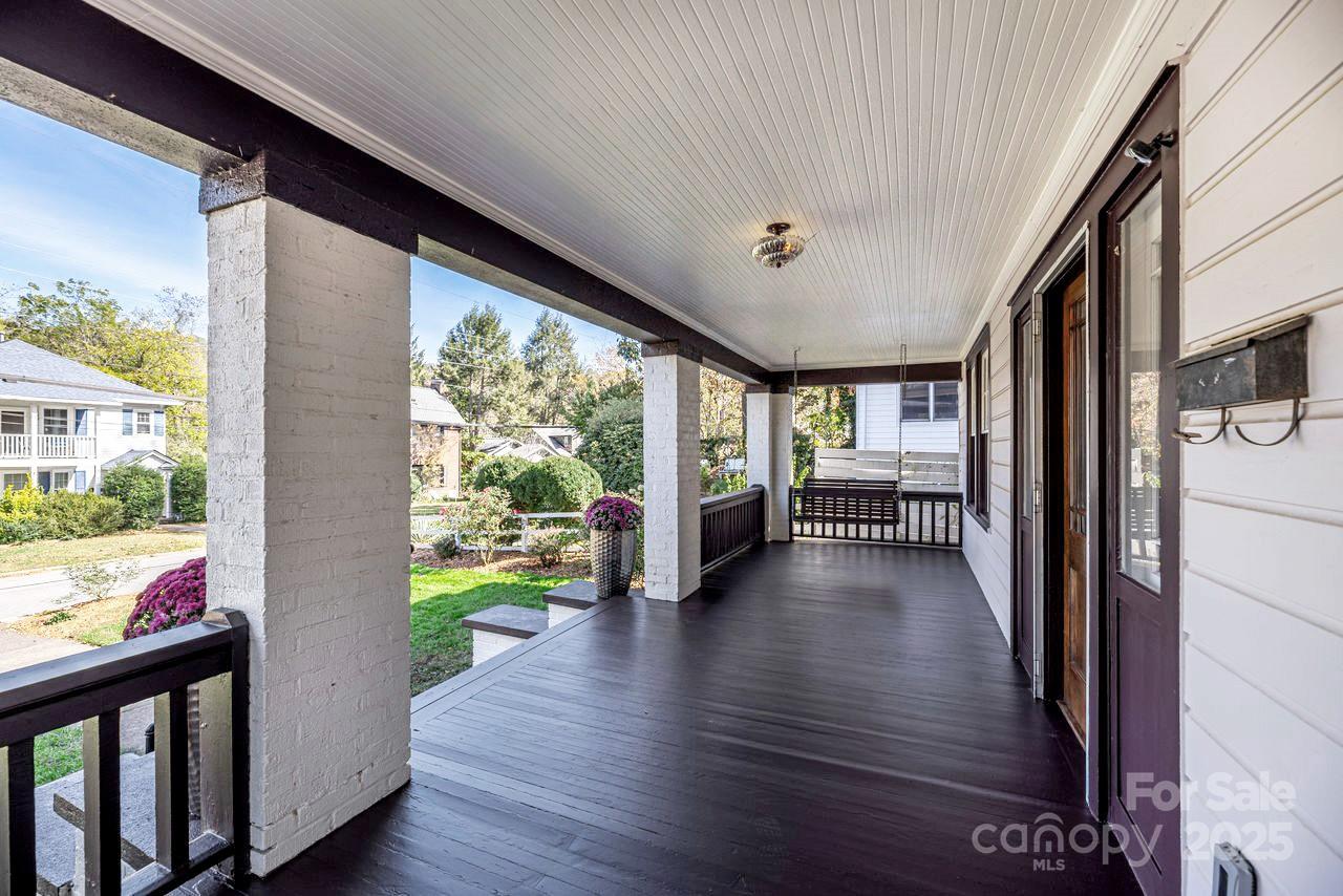 74 Linden Avenue Asheville NC 28801