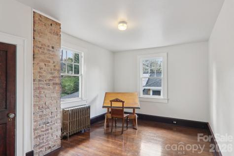 74 Linden Avenue Asheville NC 28801