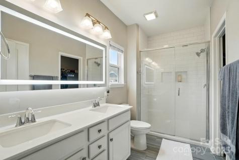 18619 Mainsail Court Lancaster SC 29720