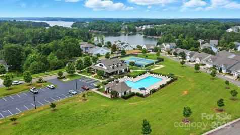 18619 Mainsail Court Lancaster SC 29720