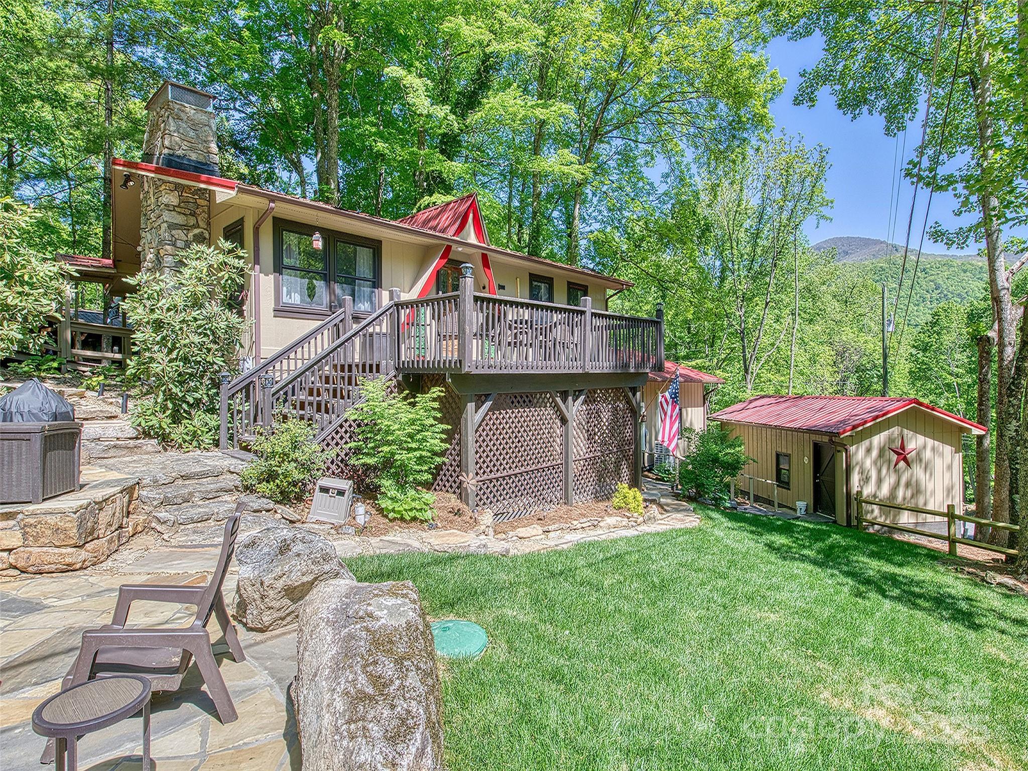 290 Dogwood Drive Maggie Valley NC 28751
