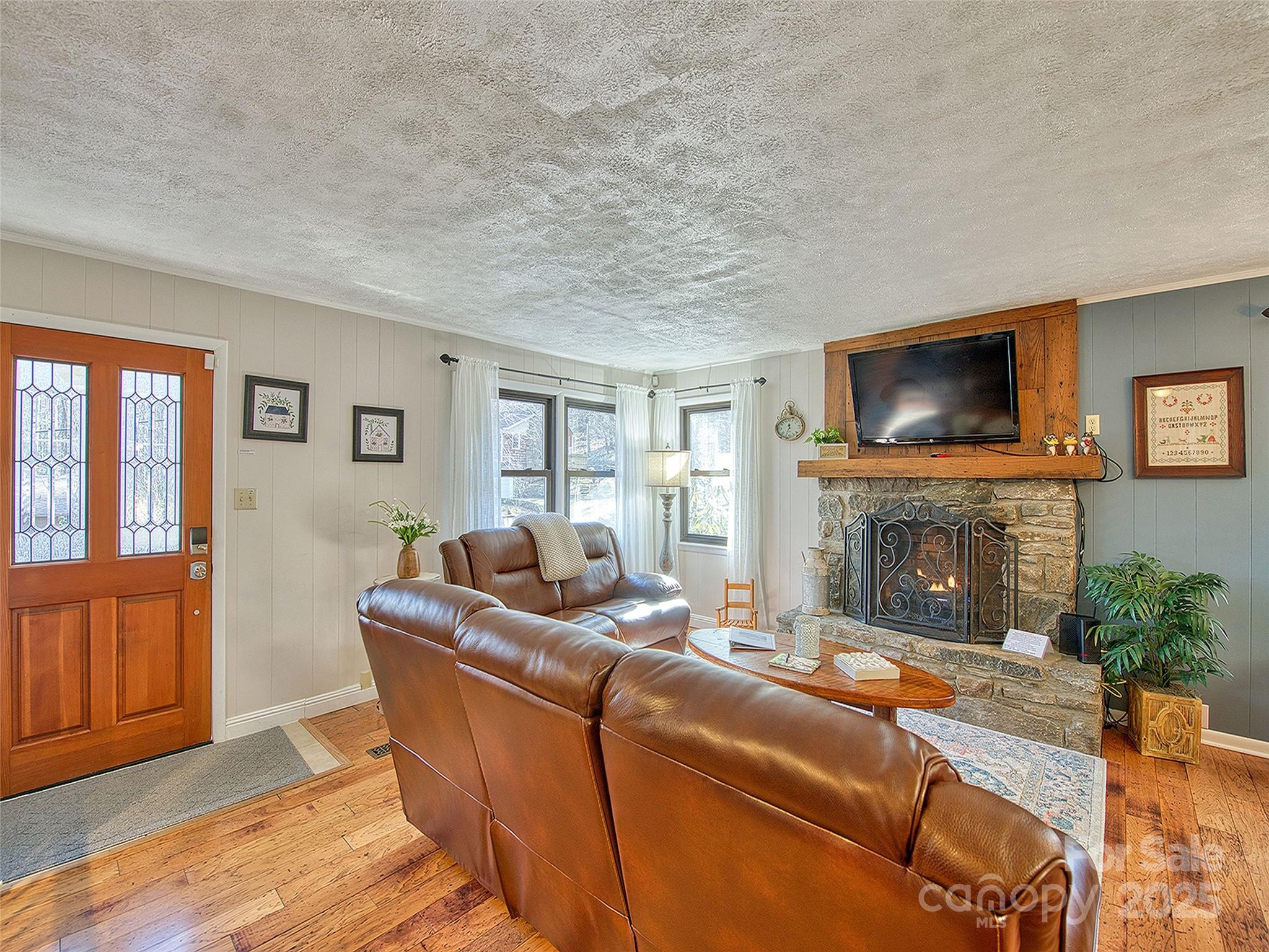 290 Dogwood Drive Maggie Valley NC 28751