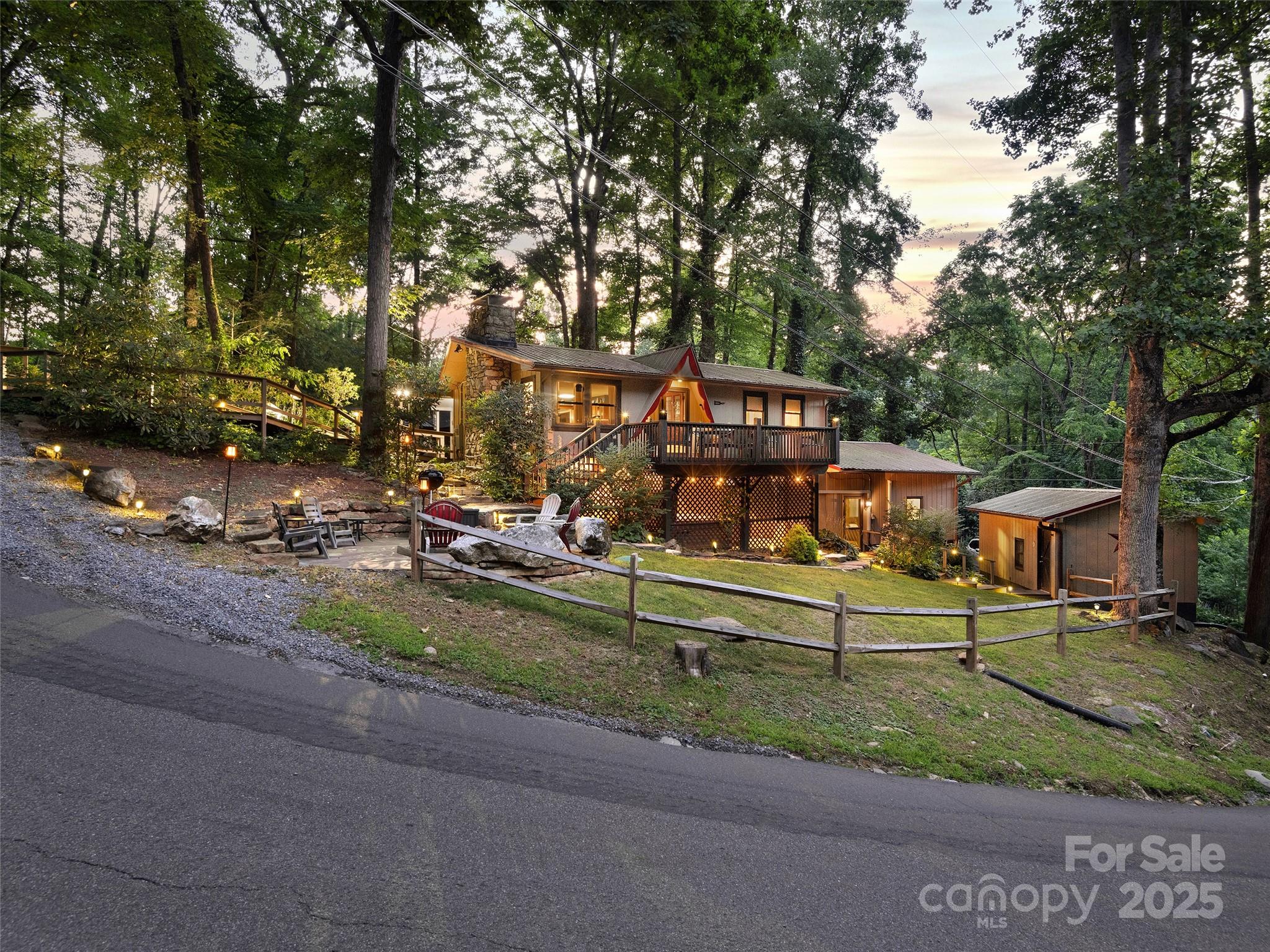 290 Dogwood Drive Maggie Valley NC 28751