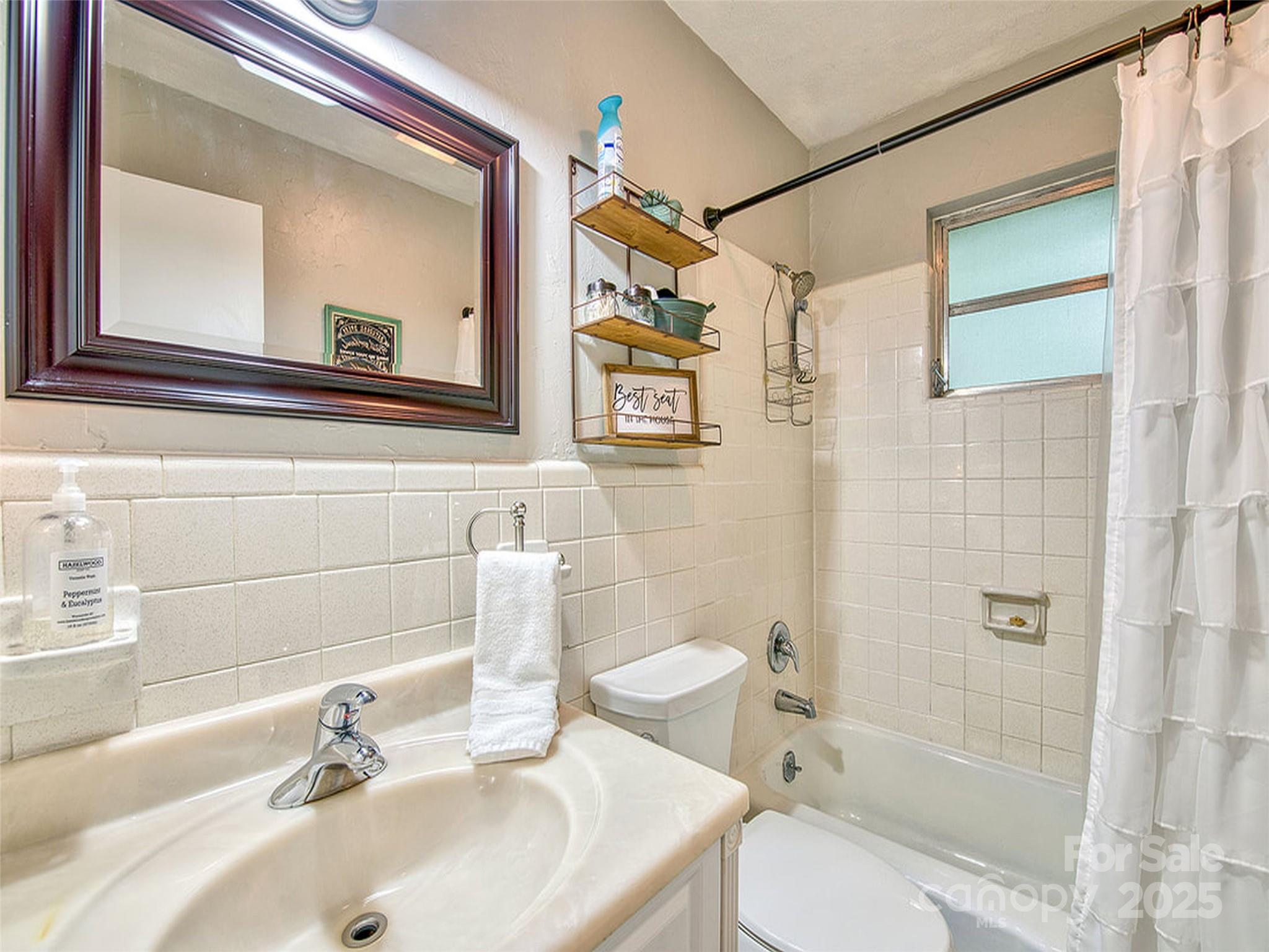 290 Dogwood Drive Maggie Valley NC 28751