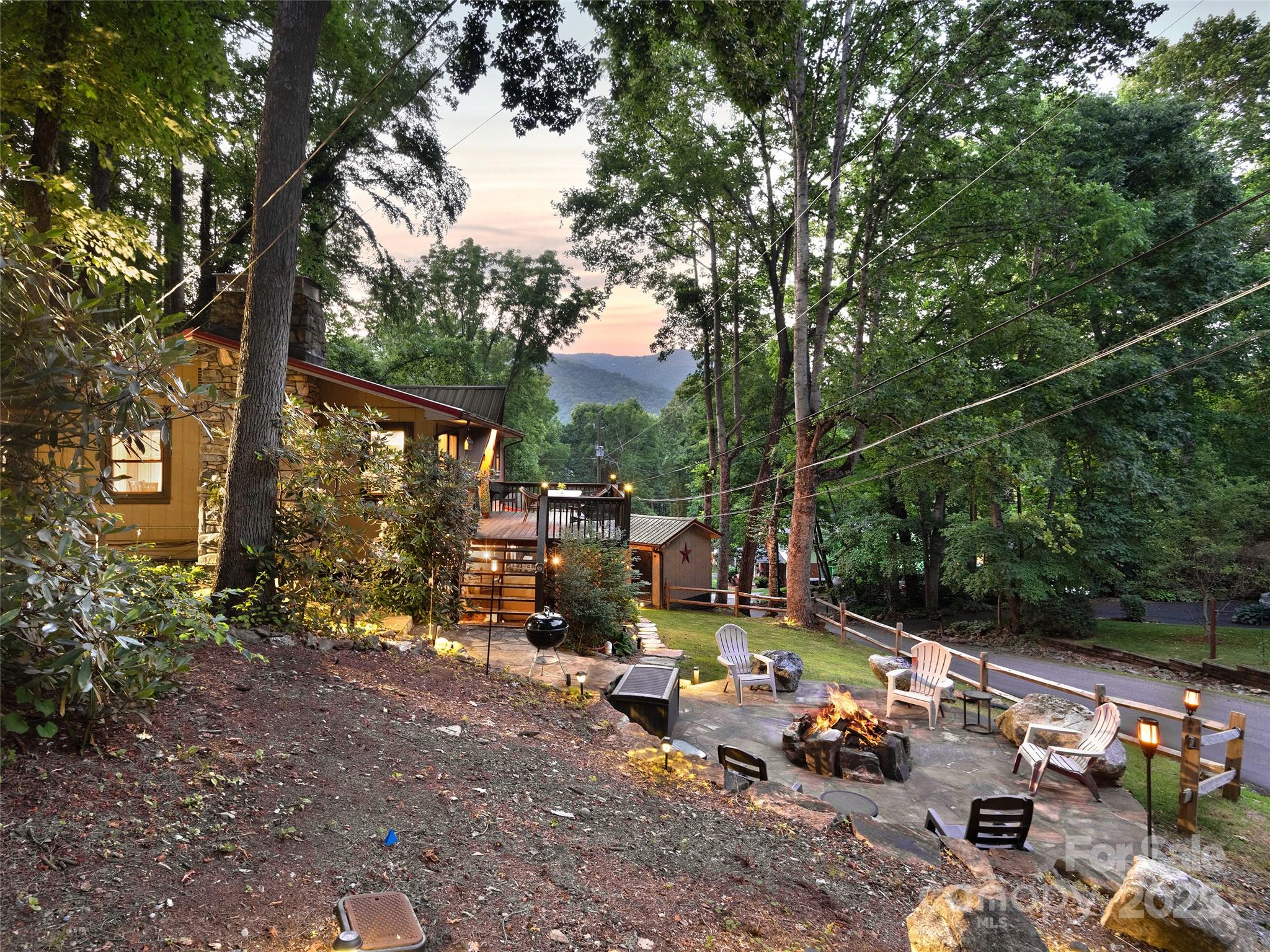 290 Dogwood Drive Maggie Valley NC 28751