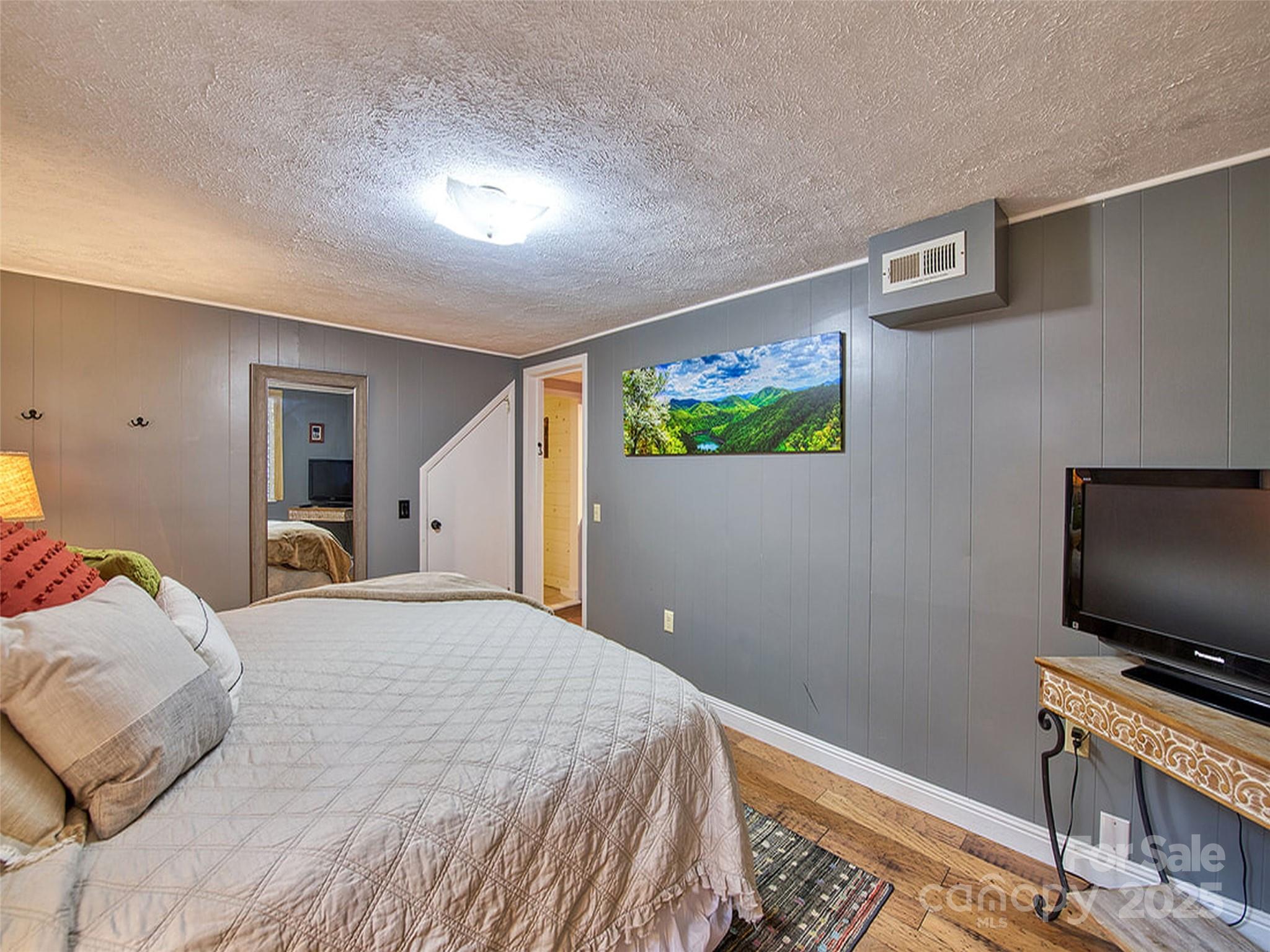 290 Dogwood Drive Maggie Valley NC 28751