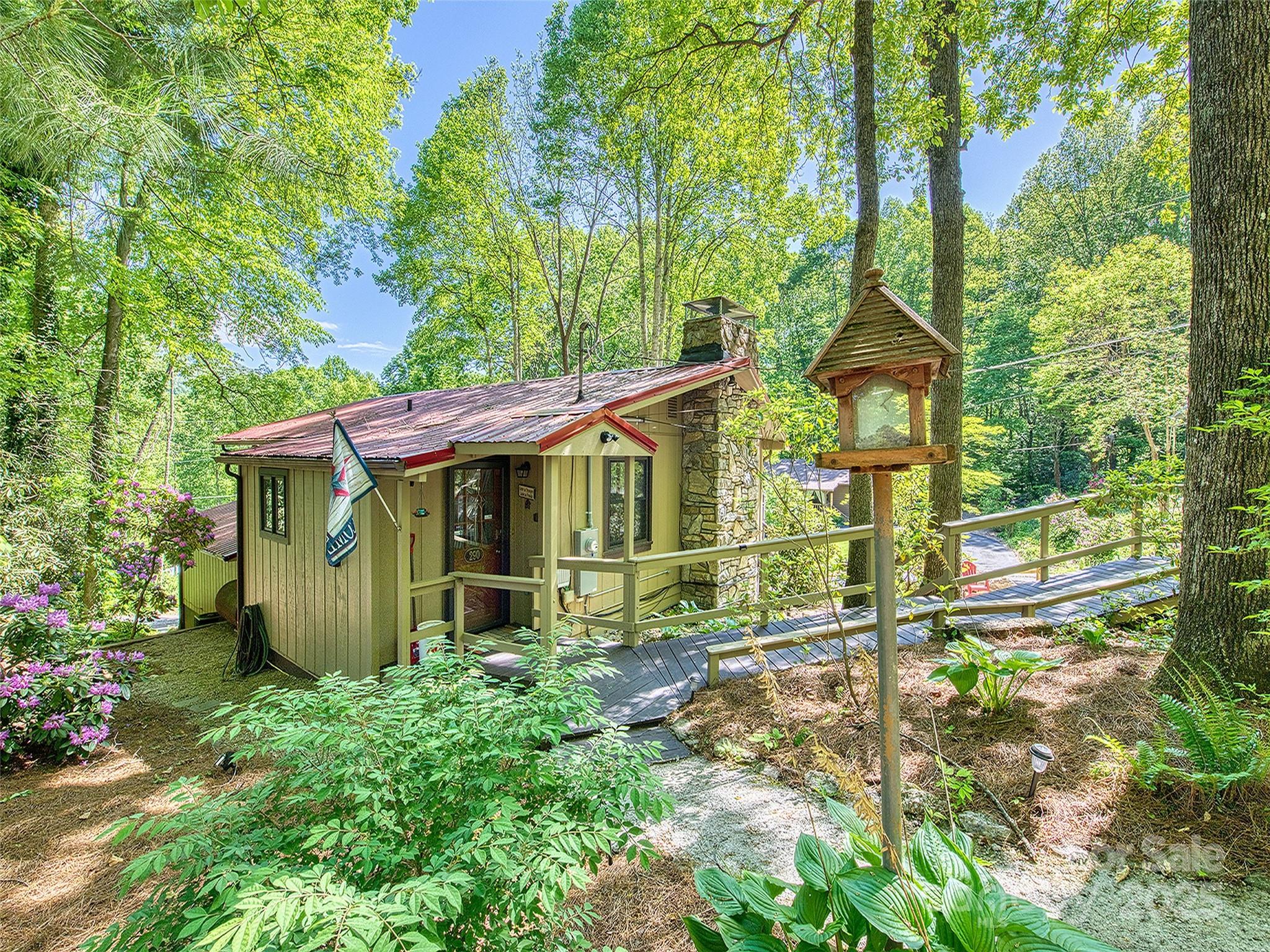 290 Dogwood Drive Maggie Valley NC 28751
