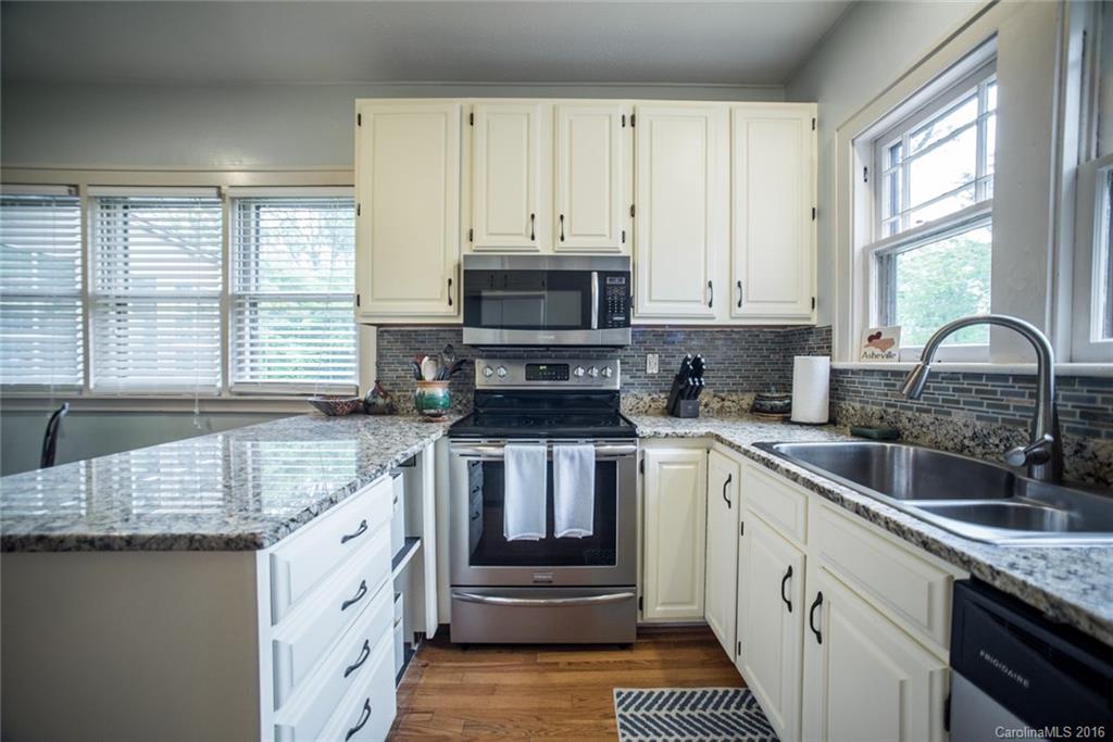 407 Lakeshore Drive Asheville NC 28804