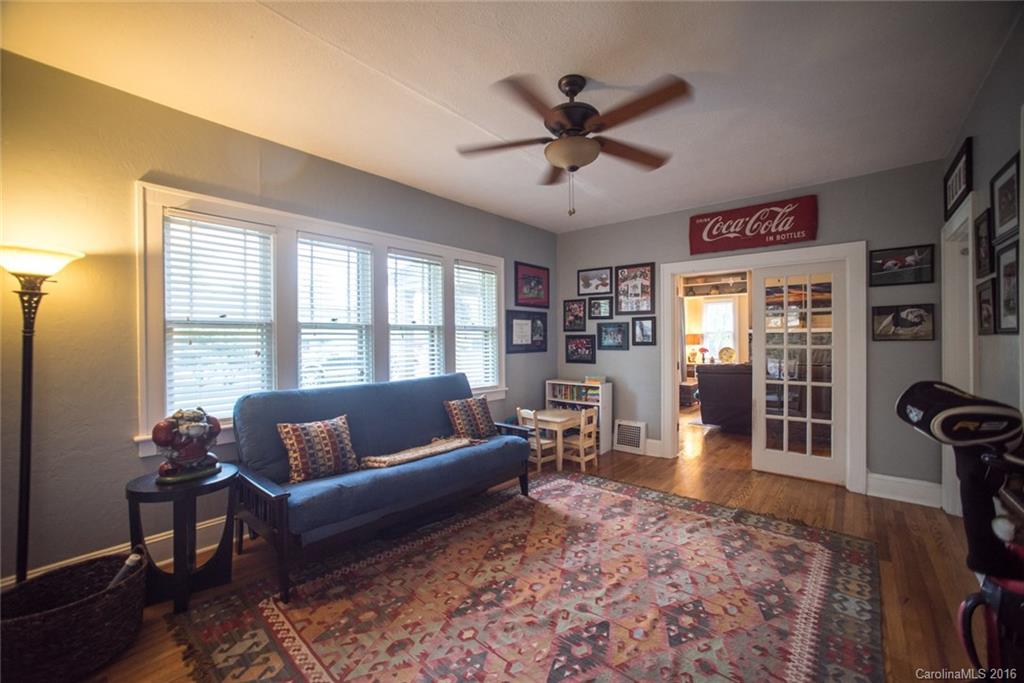 407 Lakeshore Drive Asheville NC 28804