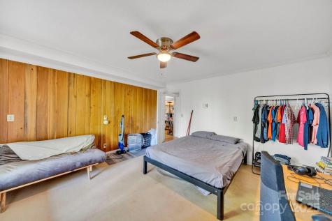 1412 Valmont Drive Hendersonville NC 28791