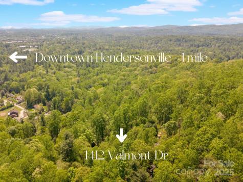 1412 Valmont Drive Hendersonville NC 28791
