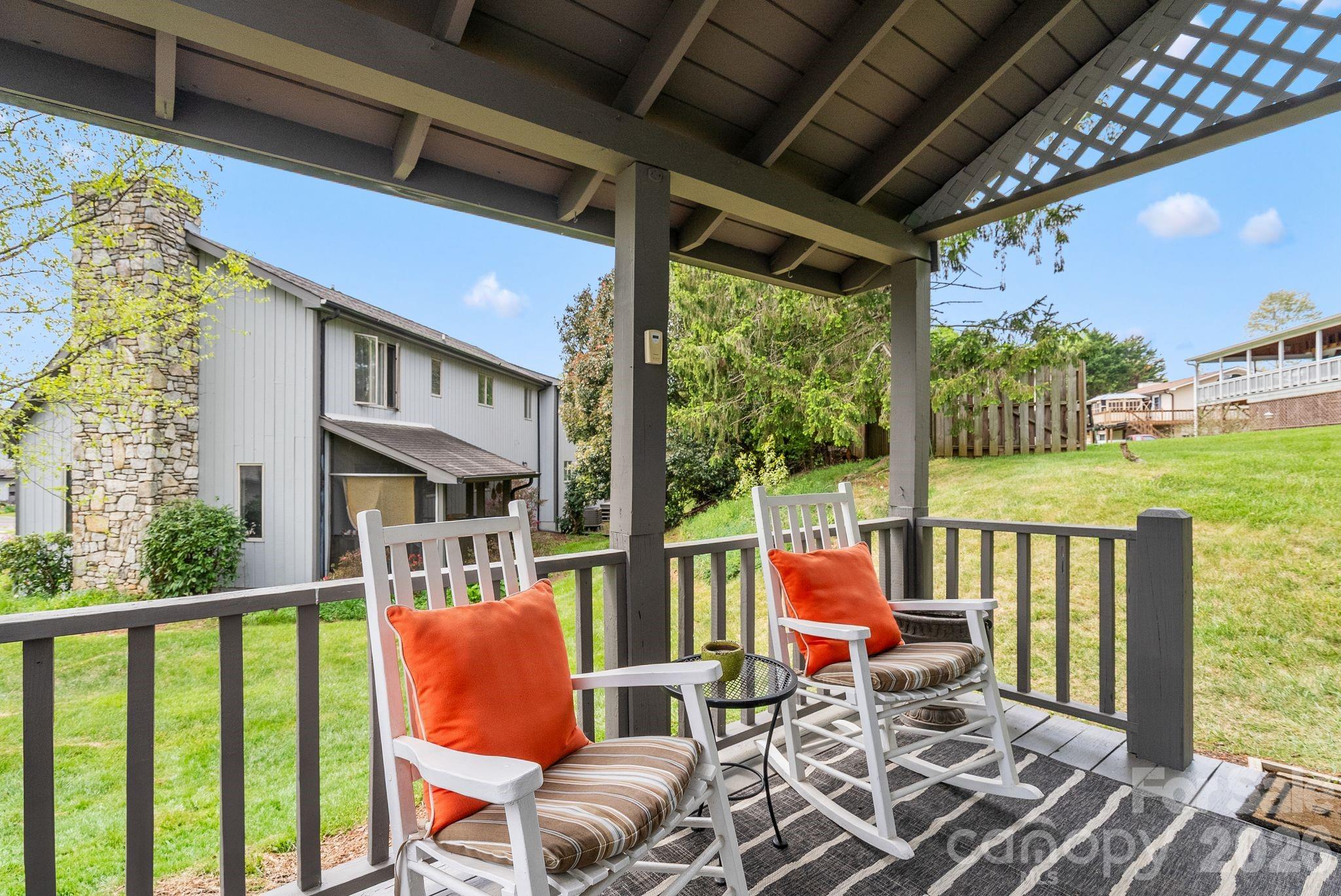 108 Kyfields Drive Weaverville NC 28787