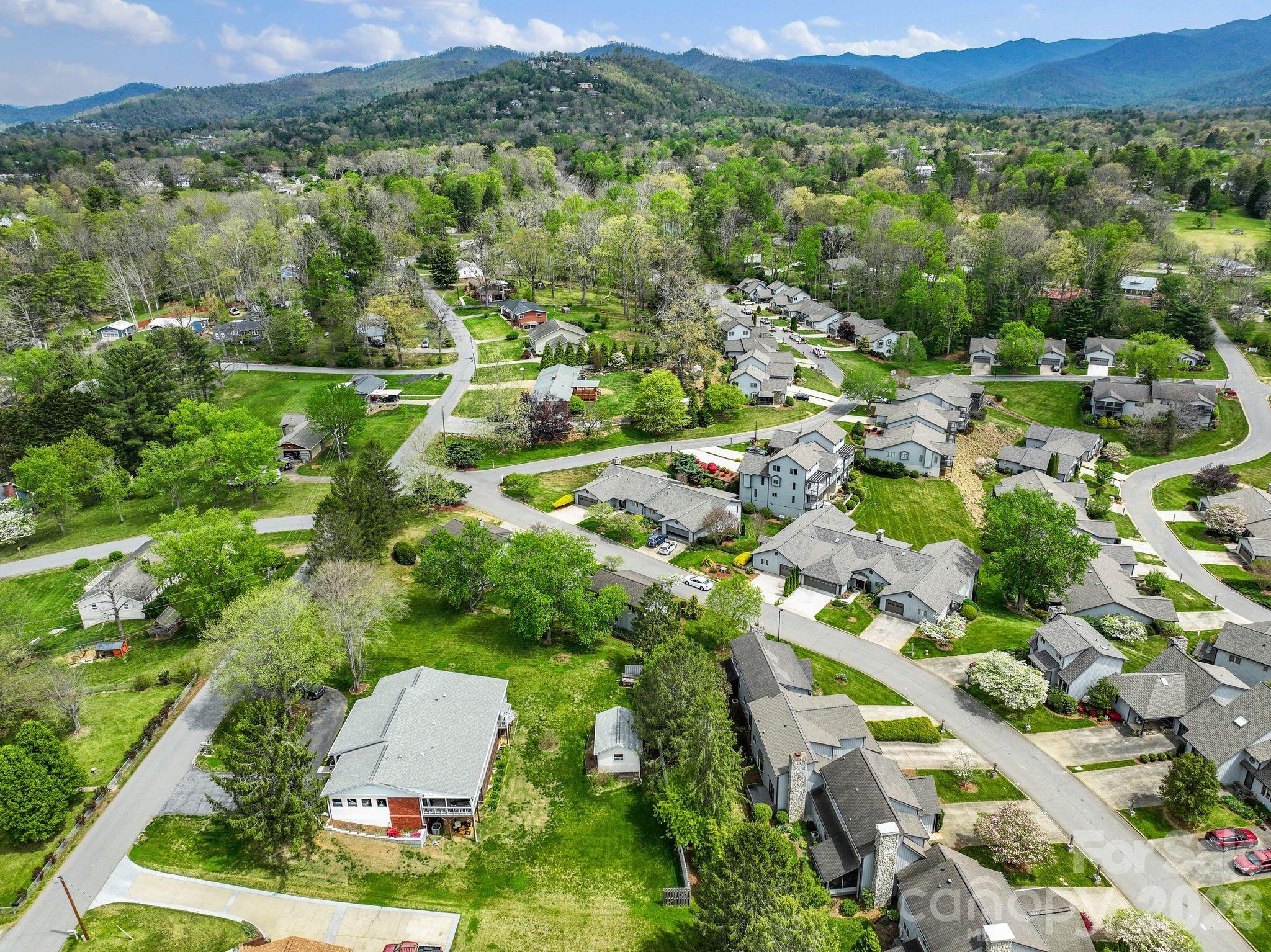 108 Kyfields Drive Weaverville NC 28787