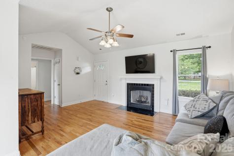 2073 Highway 557 Highway Clover SC 29710