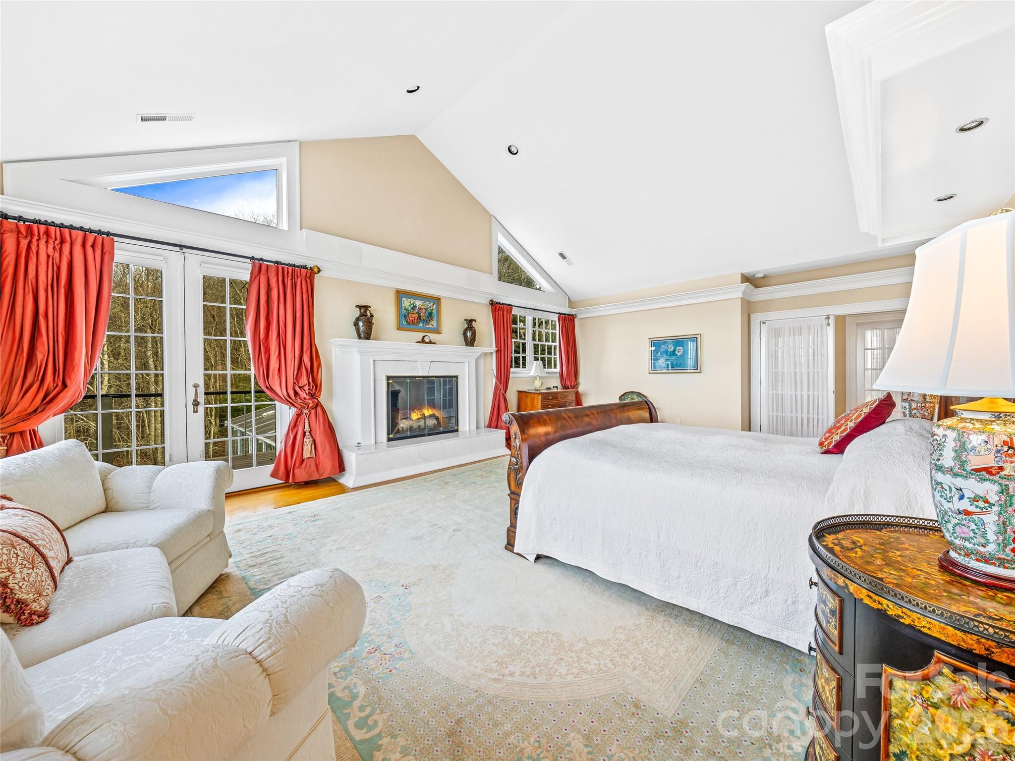 35 Peach Knob Drive Asheville NC 28804