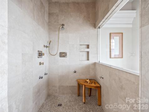 35 Peach Knob Drive Asheville NC 28804