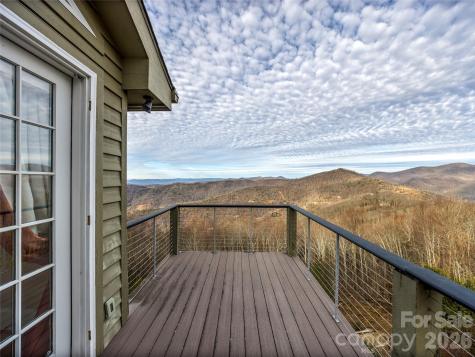 35 Peach Knob Drive Asheville NC 28804