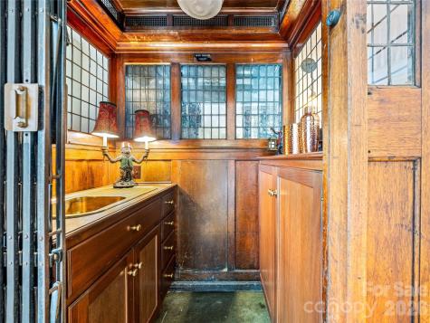 35 Peach Knob Drive Asheville NC 28804