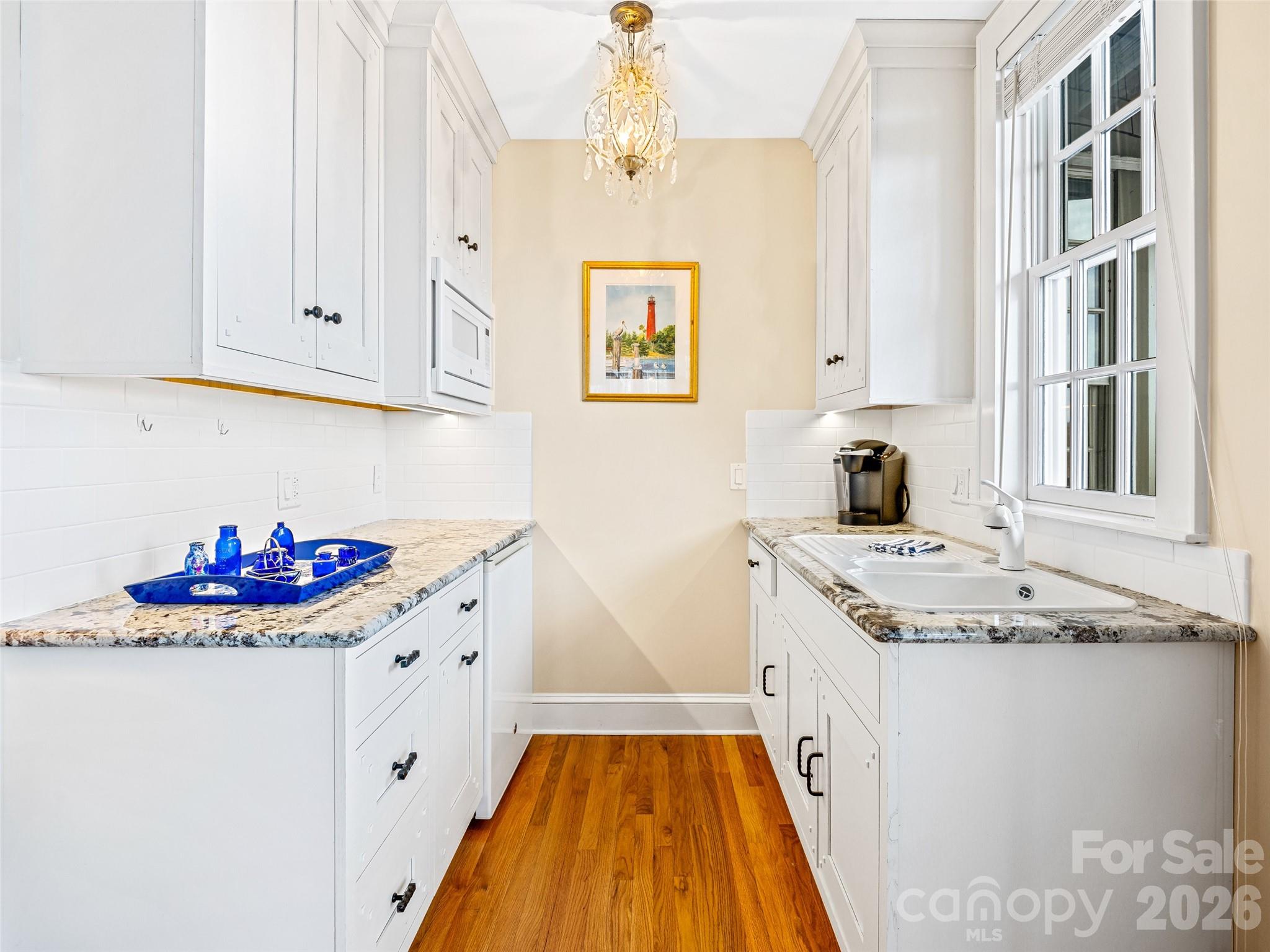 35 Peach Knob Drive Asheville NC 28804