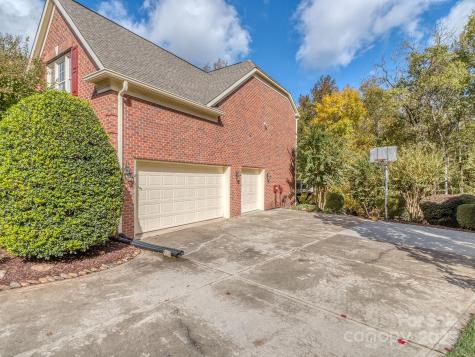 2004 Maynard Road Charlotte NC 28270