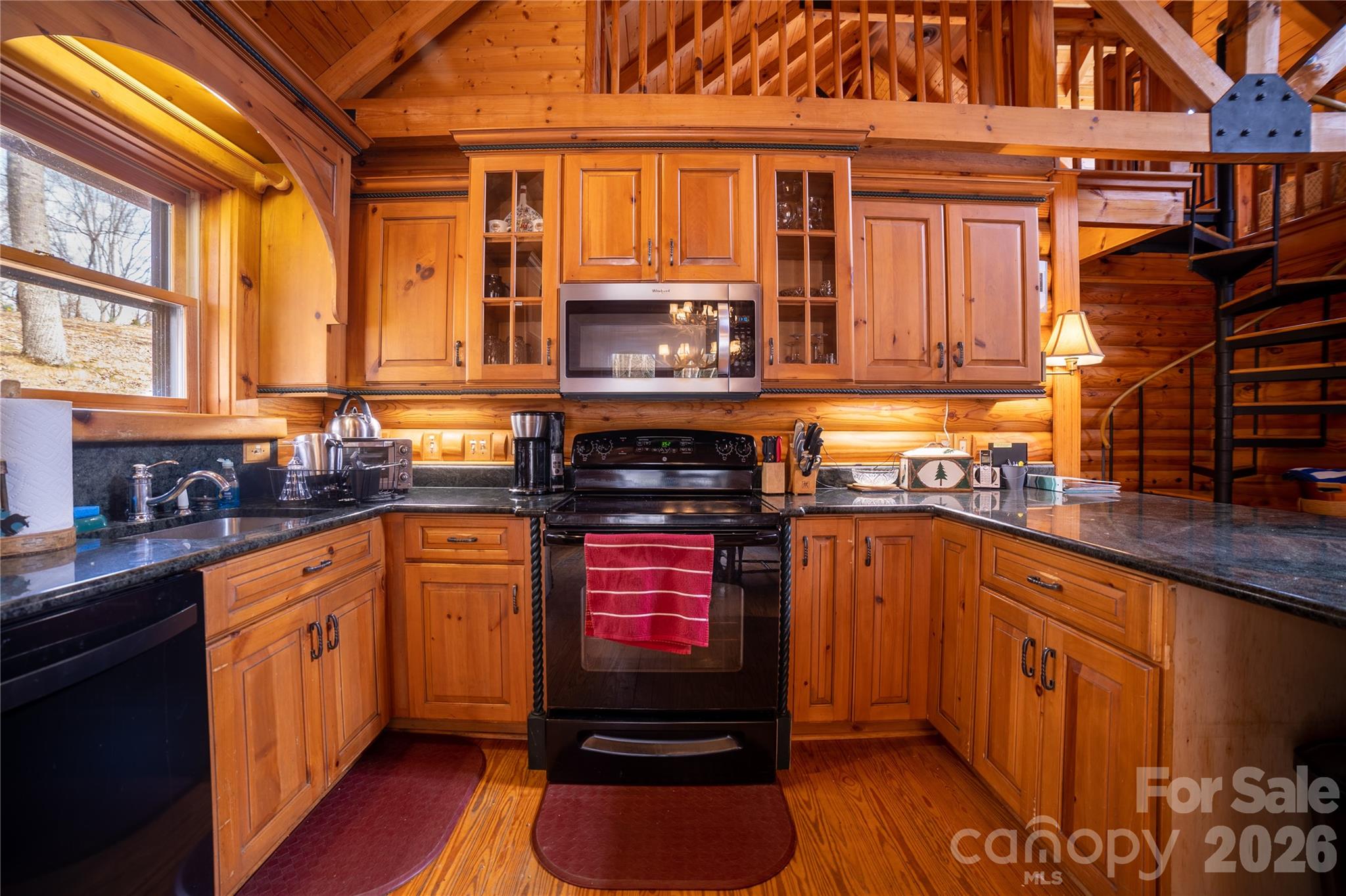 682 Rock House Road Hot Springs NC 28743