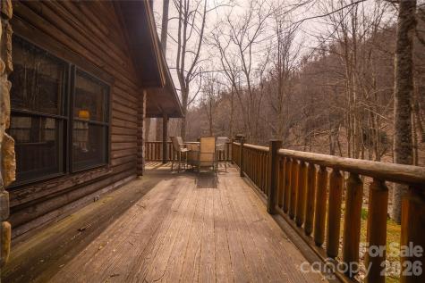 682 Rock House Road Hot Springs NC 28743