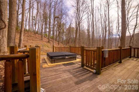 682 Rock House Road Hot Springs NC 28743