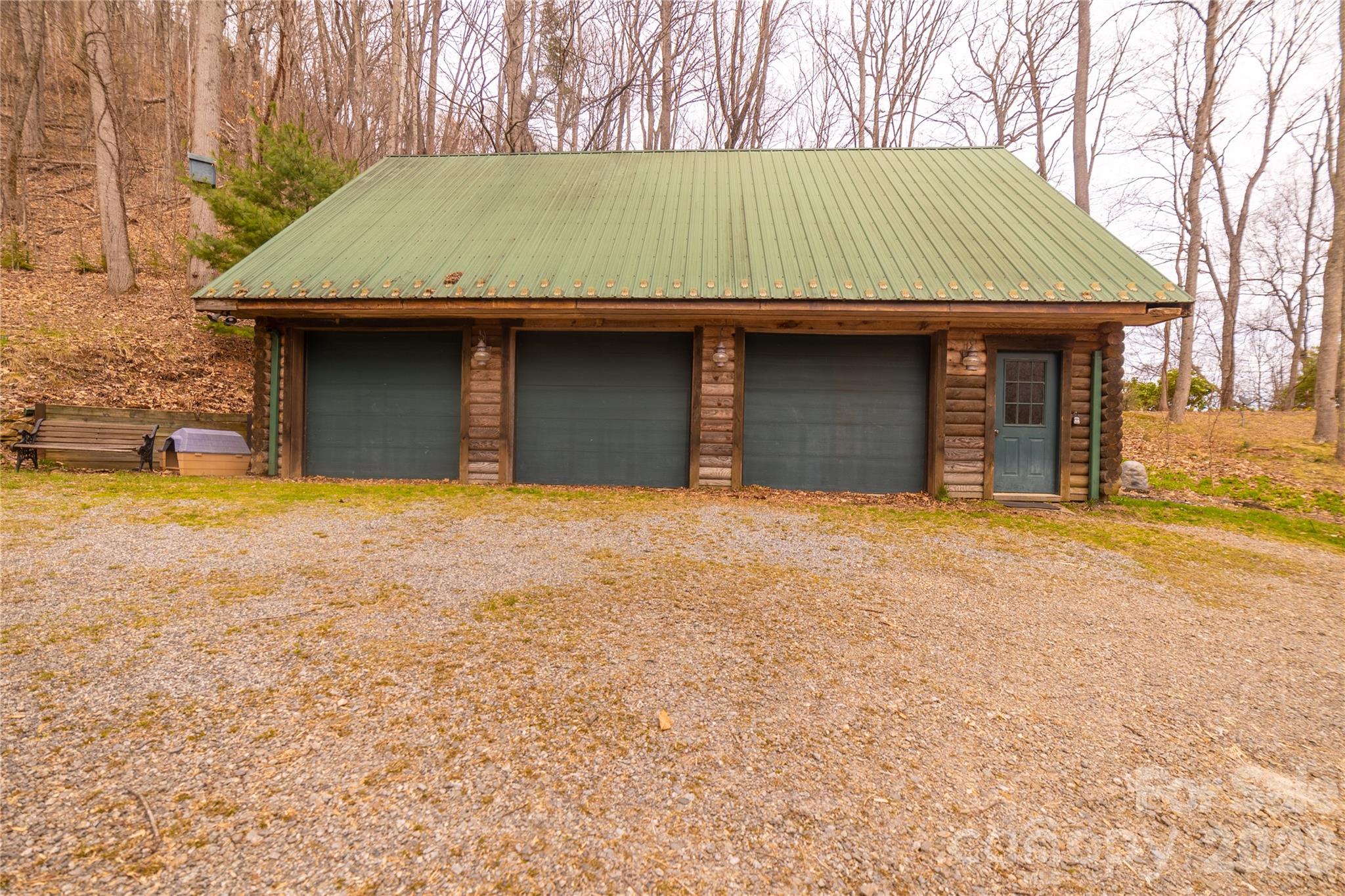 682 Rock House Road Hot Springs NC 28743